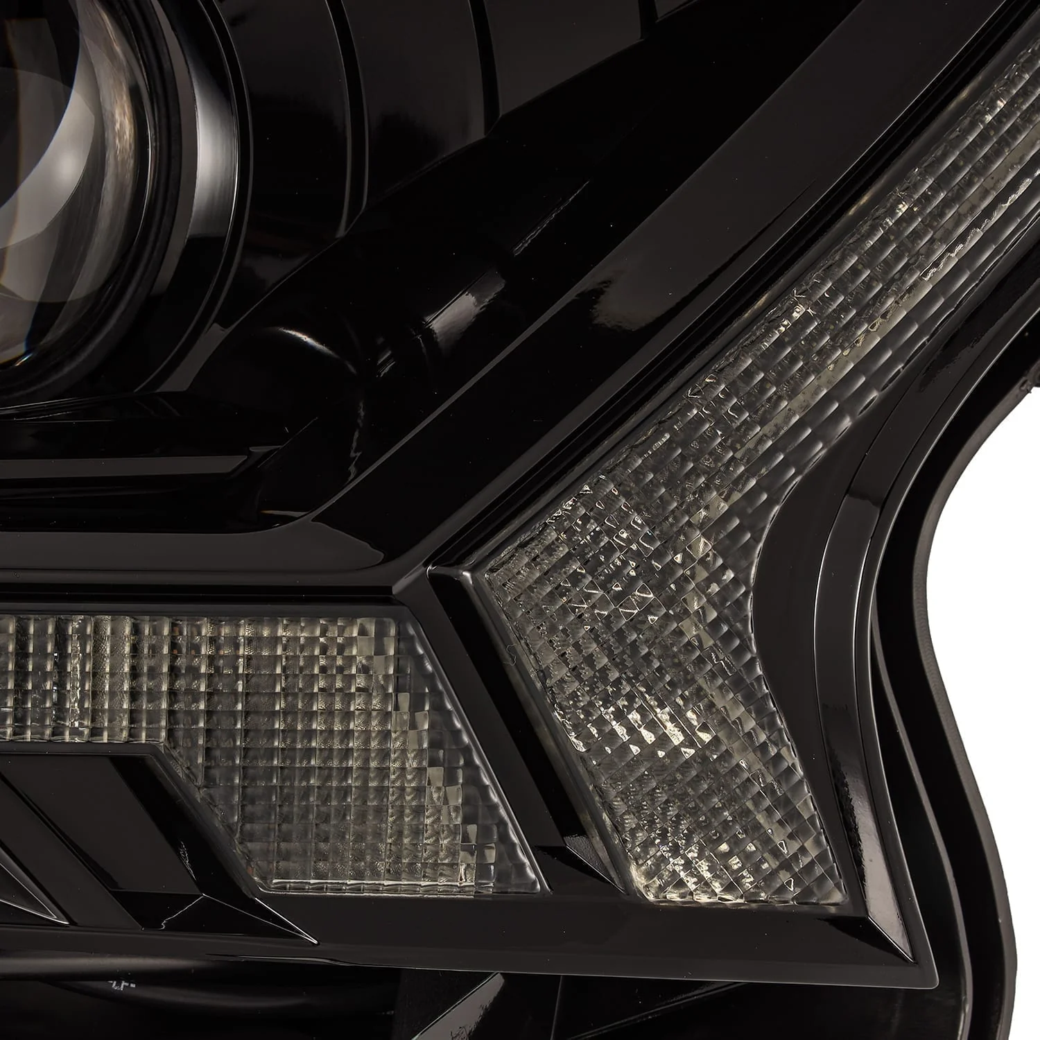 15-21 Ranger and Everest - LUXX Alpha-Black LED headlights - Image 3